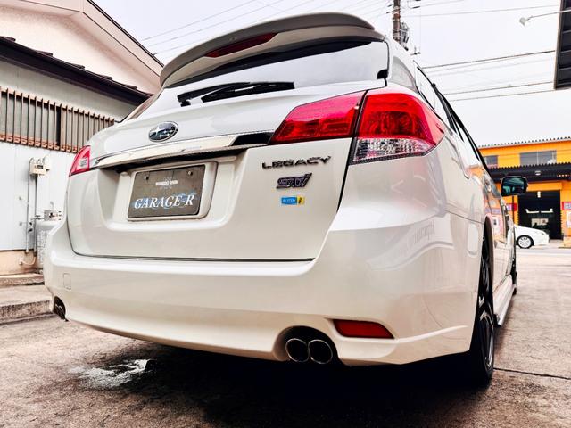 レガシィツーリングワゴン ２．０ＧＴ　ＤＩＴアイサイト　ＳＴｉフルエアロ　ＳＴｉマフラー　ビルシュタインサス　Ｐｒｏｄｒｉｖｅ１９インチ　パドルシフト　追従式クルコン　ＨＤＤナビ　ＴＶ　バックカメラ　Ｂｌｕｅｔｏｏｔｈ　ＥＴＣ　ＨＩＤ　タイミングチェーン（12枚目）