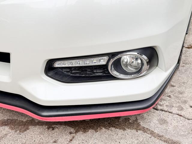 レガシィツーリングワゴン ２．０ＧＴ　ＤＩＴアイサイト　ＳＴｉフルエアロ　ＳＴｉマフラー　ビルシュタインサス　Ｐｒｏｄｒｉｖｅ１９インチ　パドルシフト　追従式クルコン　ＨＤＤナビ　ＴＶ　バックカメラ　Ｂｌｕｅｔｏｏｔｈ　ＥＴＣ　ＨＩＤ　タイミングチェーン（20枚目）