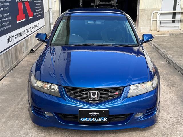 アコード ユーロＲ　後期　ワンオーナー　フルノーマル　プレミアムサウンドシステム　純正１７インチＡＷ　純正レカロセミバケットシート　純正モモステアリング　純正ＨＤＤナビ　無限ドアバイザー　ＥＴＣ（3枚目）