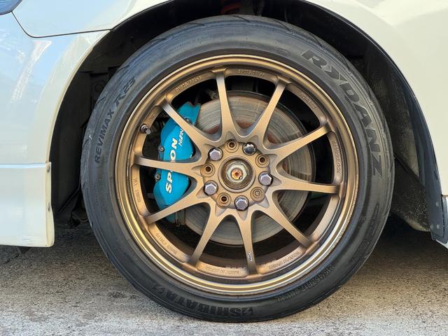 アコード ユーロＲ　ＲＡＹＳ１７ＡＷ　ＳＰＯＯＮキャリパー　ＳＰＯＯＮドライブシャフト　ＳＰＯＯＮステアリングギアボックスリジットブッシュキット　リジカラ　ＭＴ　Ｏ／Ｈ済　アラゴスタ車高調　無限シフター　マキシムエキマニ（15枚目）