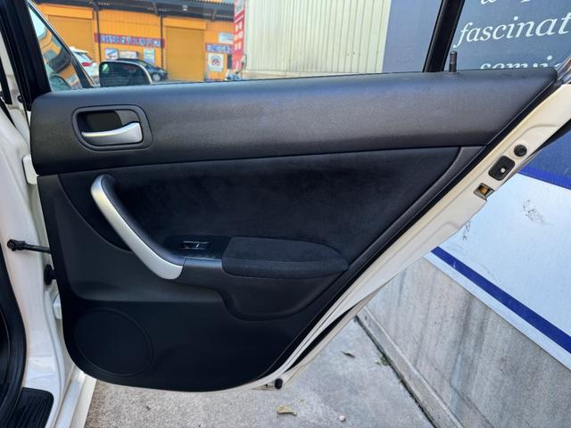 アコード ユーロＲ　ＲＡＹＳ１７ＡＷ　ＳＰＯＯＮキャリパー　ＳＰＯＯＮドライブシャフト　ＳＰＯＯＮステアリングギアボックスリジットブッシュキット　リジカラ　ＭＴ　Ｏ／Ｈ済　アラゴスタ車高調　無限シフター　マキシムエキマニ（34枚目）