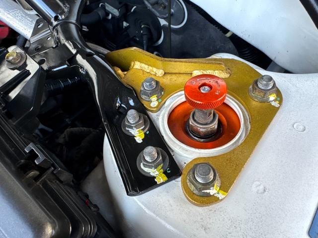 アコード ユーロＲ　ＲＡＹＳ１７ＡＷ　ＳＰＯＯＮキャリパー　ＳＰＯＯＮドライブシャフト　ＳＰＯＯＮステアリングギアボックスリジットブッシュキット　リジカラ　ＭＴ　Ｏ／Ｈ済　アラゴスタ車高調　無限シフター　マキシムエキマニ（64枚目）