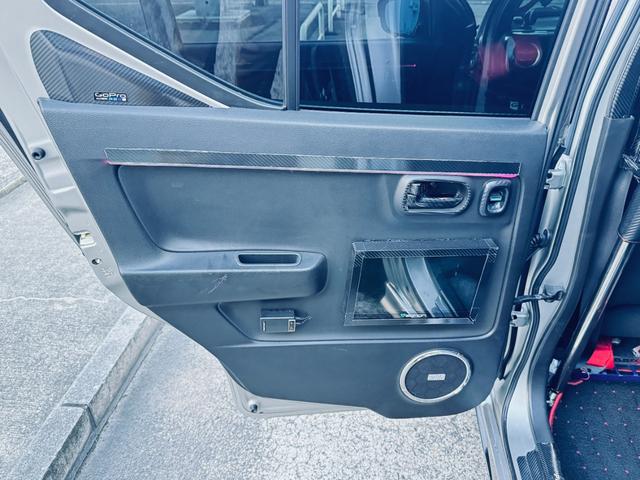 強化クラッチ　ｍｏｎｓｔｅｒエアロ　ボンネット　カーボンフェンダー　ミラクルクロスバーフルＯＰ　ＣＵＳＣＯスタビライザー　タワーバー　ＬＥＤテール　ｍｏｍｏステ