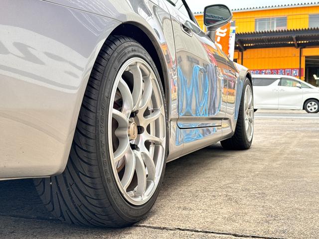 S2000 ベースグレード TEIN車高調 アドバン17AW カーボンGTウィング エンジンマウント、ミッションマウント交換済 リアデフマウント前後交換済 リアスタビリンク交換済 HKSラジエターキャップ トラストチタンマフラー(23枚目)