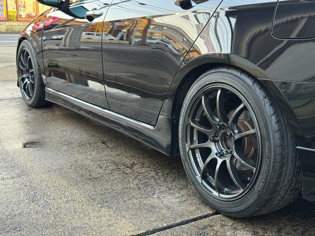 アコード ユーロＲ　後期　アドバン１７ＡＷ　ブレンボキャリパー　ＴＥＩＮ車高調　ＳＰＯＯＮマフラー　Ｊ’ｓレーシングエキマニ　無限シフター＆フロントグリル　ＳＥＥＫＥＲエンジントルクダンパー　ＲＵＮＭＡＸブレーキホース（19枚目）