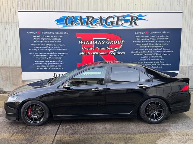 アコード ユーロＲ　後期　アドバン１７ＡＷ　ブレンボキャリパー　ＴＥＩＮ車高調　ＳＰＯＯＮマフラー　Ｊ’ｓレーシングエキマニ　無限シフター＆フロントグリル　ＳＥＥＫＥＲエンジントルクダンパー　ＲＵＮＭＡＸブレーキホース（31枚目）