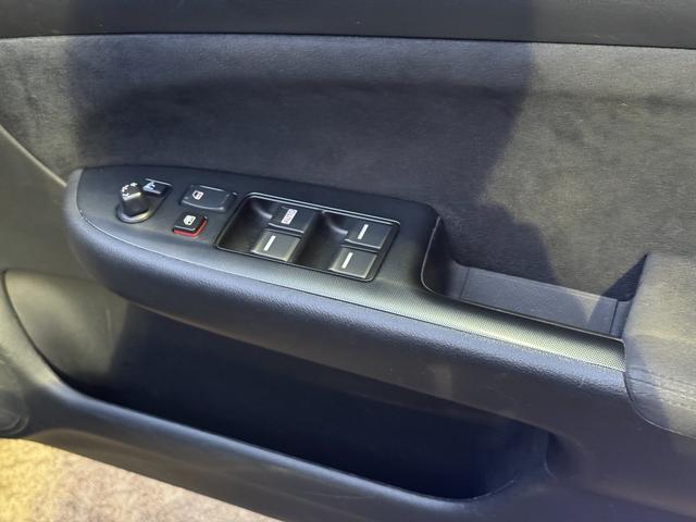 アコード ユーロＲ　後期　アドバン１７ＡＷ　ブレンボキャリパー　ＴＥＩＮ車高調　ＳＰＯＯＮマフラー　Ｊ’ｓレーシングエキマニ　無限シフター＆フロントグリル　ＳＥＥＫＥＲエンジントルクダンパー　ＲＵＮＭＡＸブレーキホース（32枚目）