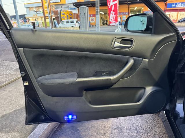 アコード ユーロＲ　後期　アドバン１７ＡＷ　ブレンボキャリパー　ＴＥＩＮ車高調　ＳＰＯＯＮマフラー　Ｊ’ｓレーシングエキマニ　無限シフター＆フロントグリル　ＳＥＥＫＥＲエンジントルクダンパー　ＲＵＮＭＡＸブレーキホース（37枚目）