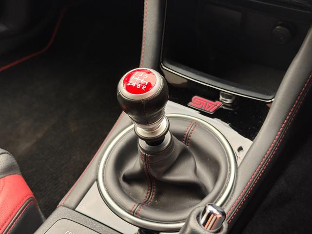 WRX STI STI タイプS 後期アプライドD型 STIフルエアロ HKSマフラー TEIN車高調 ブレンボ6potキャリパ― タイミングベルト交換済 社外ナビ Bluetooth 地デジTV バックカメラ ETC ドラレコ(62枚目)