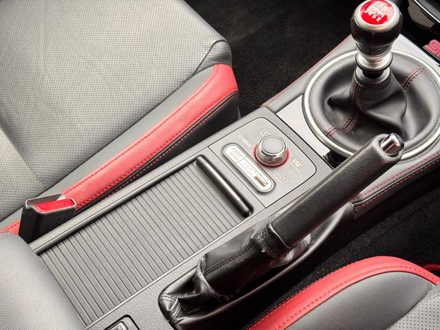 WRX STI STI タイプS 後期アプライドD型 STIフルエアロ HKSマフラー TEIN車高調 ブレンボ6potキャリパ― タイミングベルト交換済 社外ナビ Bluetooth 地デジTV バックカメラ ETC ドラレコ(63枚目)