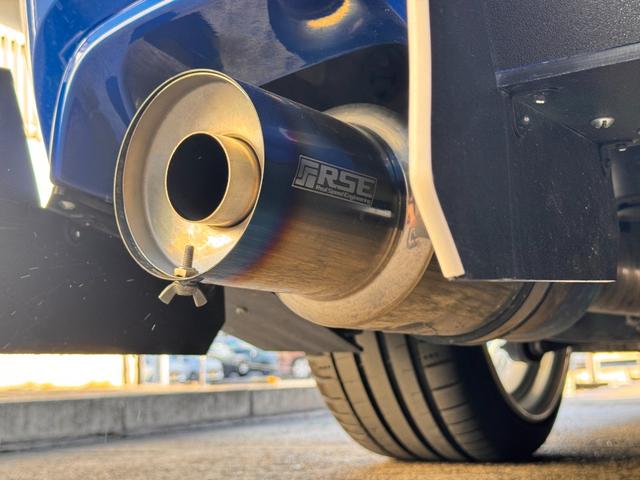 インプレッサ WRX STi スペックC 最終アプライドE型 HKS車高調 RSEマフラー WORKエモーション19インチ タイミングベルト交換済 エアロ 社外Hライト momoステアリング Defi追加メーター クイックシフター ETC(21枚目)