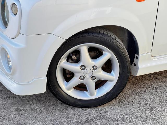 アルトラパン SS 後期型 5速MT オルタネ-タ ドライブシャフトリビルト交換済 PCVバルブ スパ-クプラグ ファンベルト タペットカバ-パッキン デフシ-ル タイロッドエンドブ-ツ交換済 純正フルエアロ ロ-ダウン(17枚目)