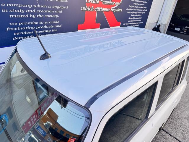 アルトラパン SS 後期型 5速MT オルタネ-タ ドライブシャフトリビルト交換済 PCVバルブ スパ-クプラグ ファンベルト タペットカバ-パッキン デフシ-ル タイロッドエンドブ-ツ交換済 純正フルエアロ ロ-ダウン(23枚目)