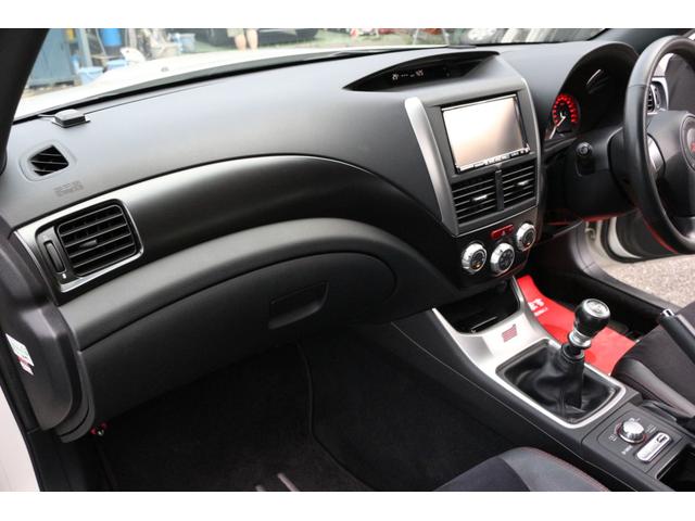 インプレッサ WRX STi 1年保証 ワンオーナー 社外ナビ フルセグTV ETC スペアキー WAKO‘Sプロステージオイル交換、オイルフィルター交換 バッテリー新品 取説 D記録簿(32枚目)