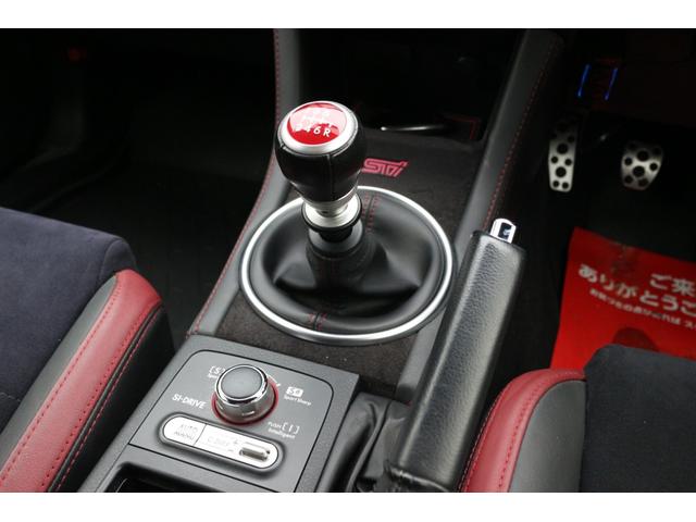 ＷＲＸ ＳＴＩ ＳＴＩ　Ｄ型　ワンオーナー　９６０００キロ時タイベル交換済　クラッチ交換　ＳＴＩハーフスポイラー　取説　スペアキー　ＤＩＡＴＯＮＥナビ　バックカメラ　ＤＩＡＴＯＮＥスピーカー（11枚目）