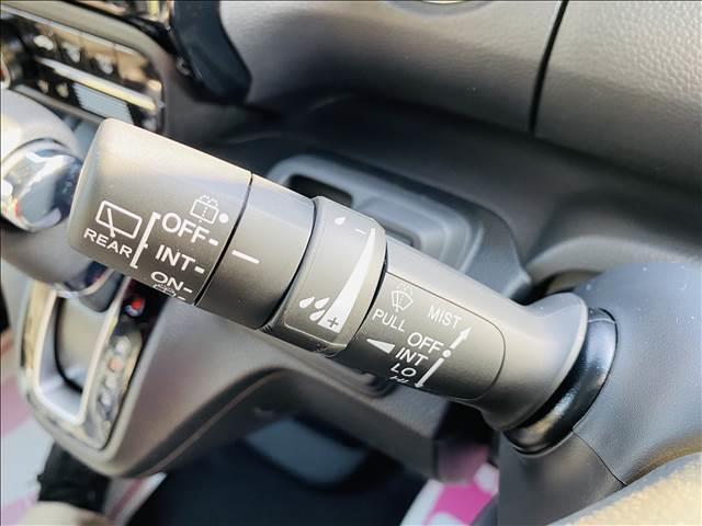 L 届出済未使用車 片側電動スライドドア 衝突軽減ブレーキ LEDライト スマートキー プッシュスタート オートエアコン アイドリングストップ 禁煙車 パワーステアリング パワーウインドウ 修復歴無(19枚目)