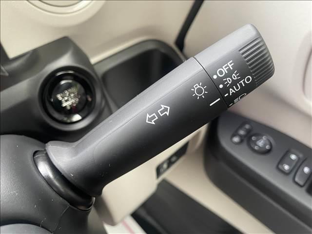 Ｎ－ＢＯＸ ベースグレード　届出済未使用車　衝突軽減ブレーキ　片側電動スライドドア　ＬＥＤライト　スマートキー　プッシュスタート　オートエアコン　アイドリングストップ　禁煙車　パワーステアリング　パワーウインドウ　修復歴無（12枚目）