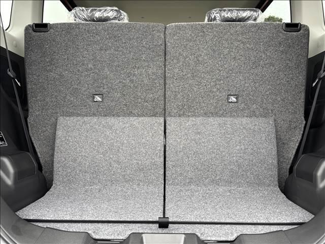 スペーシア ハイブリッドG 届出済未使用車 スズキセーフティサポート 横滑り防止装置 両側スライドドア オートエアコン オートライト プッシュスタート スマートキー パワーウインドウ アイドリングストップ 禁煙車 修復歴無(9枚目)