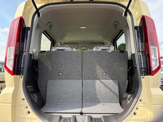 スペーシア ハイブリッドＧ　届出済未使用車　スズキセーフティサポート　横滑り防止装置　両側スライドドア　オートエアコン　オートライト　プッシュスタート　スマートキー　パワーウインドウ　アイドリングストップ　禁煙車　修復歴無（21枚目）