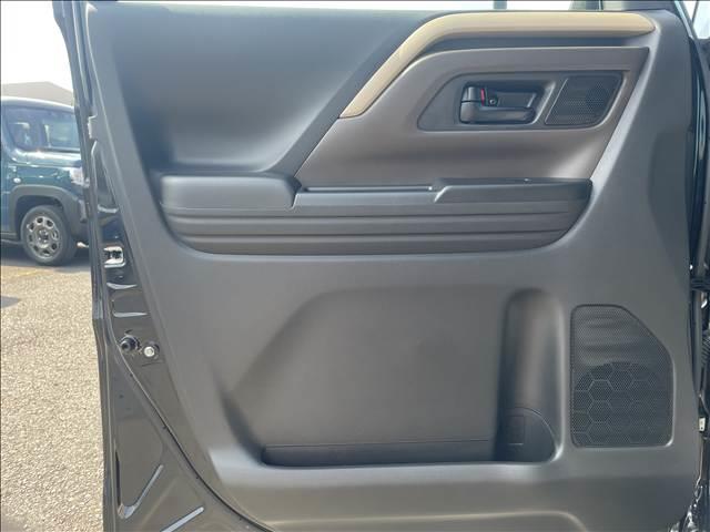 スペーシア ハイブリッドＧ　届出済未使用車　スズキセーフティサポート　横滑り防止装置　両側スライドドア　オートエアコン　オートライト　プッシュスタート　スマートキー　パワーウインドウ　アイドリングストップ　禁煙車　修復歴無（17枚目）