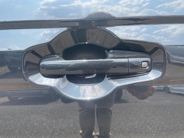 スペーシア ハイブリッドＧ　届出済未使用車　スズキセーフティサポート　横滑り防止装置　両側スライドドア　オートエアコン　オートライト　プッシュスタート　スマートキー　パワーウインドウ　アイドリングストップ　禁煙車　修復歴無（25枚目）