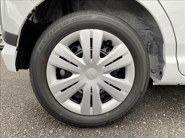 ムーヴ Ｘ　届出済未使用車　両側スライドドア（片側電動スライドドア）　衝突軽減ブレーキシステム　　ＬＥＤヘッドライト　パーキングセンサー　オートエアコン　スマートキー　禁煙車　パワーステアリング　修復歴無（12枚目）