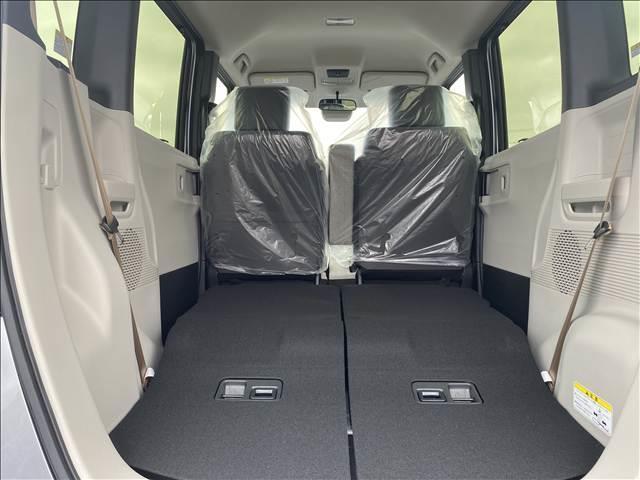 Ｎ－ＢＯＸ ベースグレード　届出済未使用車　衝突軽減ブレーキ　両側スライドドア　ＬＥＤヘッドライト　スマートキー　オートエアコン　アイドリングストップ　禁煙車　パワーステアリング　パワーウインドウ　修復歴無（5枚目）