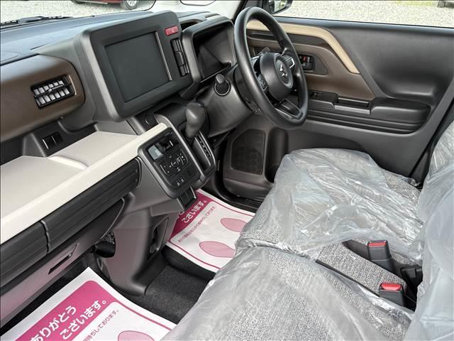 スペーシア ハイブリッドG 届出済未使用車 スズキセーフティサポート 横滑り防止装置 両側スライドドア オートエアコン オートライト プッシュスタート スマートキー パワーウインドウ アイドリングストップ 禁煙車 修復歴無(14枚目)