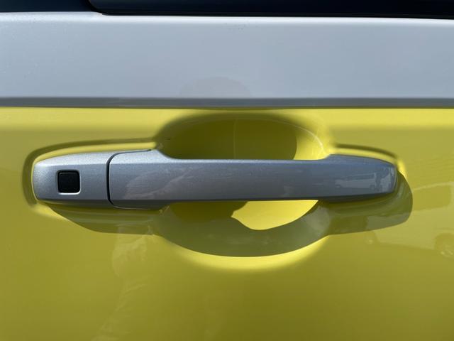 ムーヴキャンバス ストライプスＸ　届出済未使用車　両側電動スライドドア　衝突軽減ブレーキシステム　アイドリングストップ　コーナーセンサー　パーキングセンサー　オートエアコン　スマートキー　禁煙車　パワーステアリング　修復歴無（26枚目）