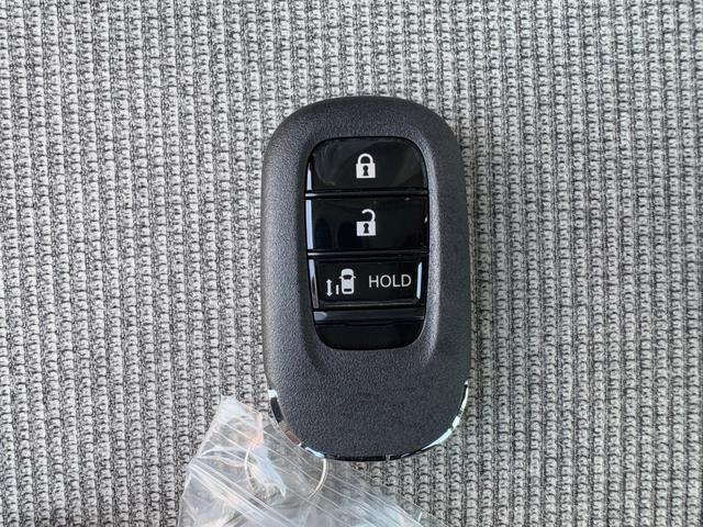 Ｎ－ＢＯＸ ベースグレード　届出済未使用車　衝突軽減ブレーキ　両側スライドドア　ＬＥＤヘッドライト　スマートキー　プッシュスタート　オートエアコン　アイドリングストップ　禁煙車　パワーステアリング　パワーウインドウ　修復歴無（29枚目）
