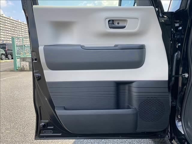 Ｎ－ＢＯＸ ベースグレード　届出済未使用車　衝突軽減ブレーキ　両側スライドドア　ＬＥＤヘッドライト　スマートキー　プッシュスタート　オートエアコン　アイドリングストップ　禁煙車　パワーステアリング　パワーウインドウ　修復歴無（17枚目）