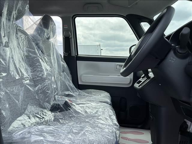 ムーヴキャンバス ストライプスＸ　届出済未使用車　両側電動スライドドア　衝突軽減ブレーキシステム　アイドリングストップ　コーナーセンサー　パーキングセンサー　オートエアコン　スマートキー　禁煙車　パワーステアリング　修復歴無（15枚目）
