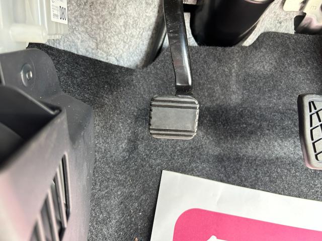 ムーヴキャンバス ストライプスＸ　届出済未使用車　両側電動スライドドア　衝突軽減ブレーキシステム　アイドリングストップ　コーナーセンサー　パーキングセンサー　オートエアコン　スマートキー　禁煙車　パワーステアリング　修復歴無（31枚目）