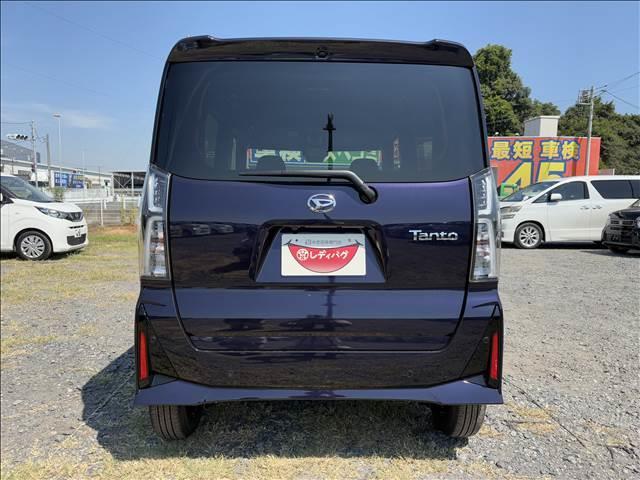タント カスタムＸ　届出済未使用車　衝突軽減ブレーキ　ＬＥＤヘッドライト　衝突軽減ブレーキ　ロングスライドシート　　衝突軽減ブレーキ　ピラーレス　アイドリングストップ　横滑り防止装置　オートエアコン　禁煙車　修復歴無（9枚目）