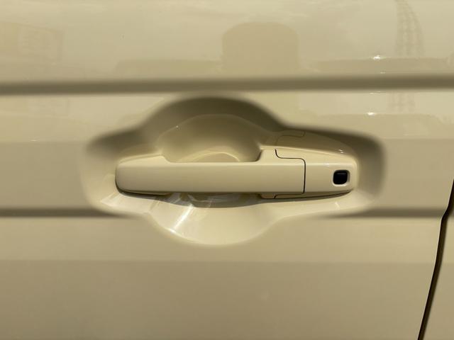 スペーシア ハイブリッドG 届出済未使用車 スズキセーフティサポート 横滑り防止装置 両側スライドドア オートエアコン オートライト プッシュスタート スマートキー パワーウインドウ アイドリングストップ 禁煙車 修復歴無(25枚目)