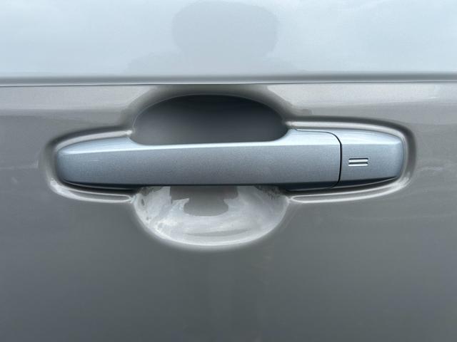 ムーヴキャンバス ストライプスＸ　届出済未使用車　両側電動スライドドア　衝突軽減ブレーキシステム　アイドリングストップ　コーナーセンサー　パーキングセンサー　オートエアコン　スマートキー　禁煙車　パワーステアリング　修復歴無（25枚目）