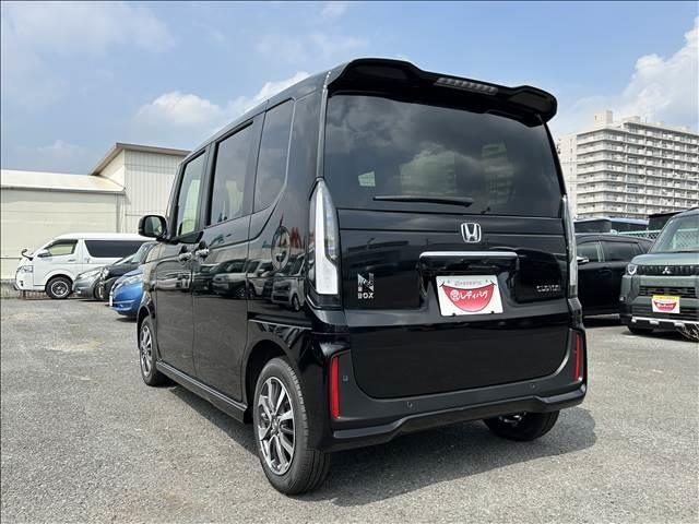 Ｎ－ＢＯＸカスタム ベースグレード　届出済未使用車　電動パワースライドドア　衝突軽減ブレーキ　ＬＥＤライト　スマートキー　プッシュスタート　オートエアコン　アイドリングストップ　禁煙車　パワーステアリング　パワーウインドウ　修復歴無（5枚目）