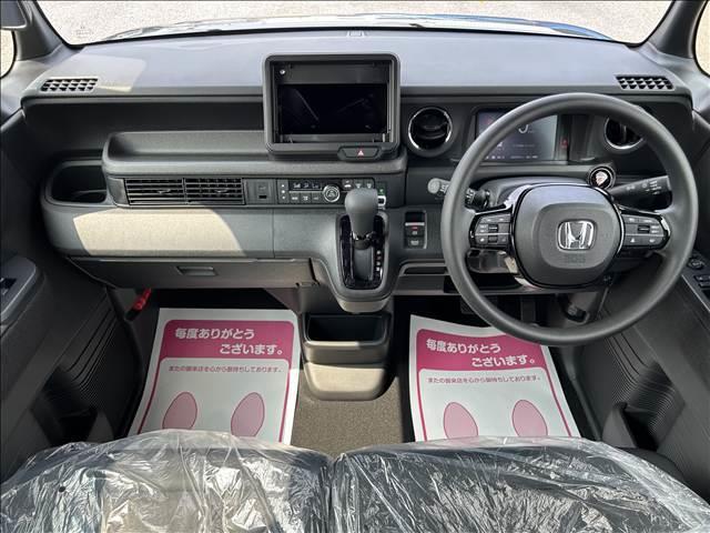 Ｎ－ＢＯＸカスタム ベースグレード　届出済未使用車　電動パワースライドドア　衝突軽減ブレーキ　ＬＥＤライト　スマートキー　プッシュスタート　オートエアコン　アイドリングストップ　禁煙車　パワーステアリング　パワーウインドウ　修復歴無（13枚目）