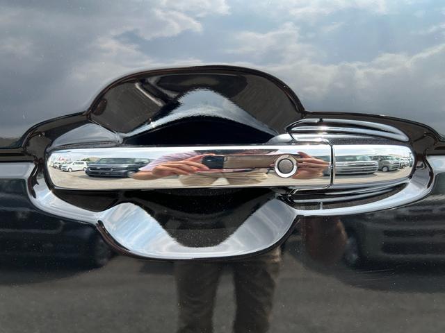 Ｎ－ＢＯＸカスタム ベースグレード　届出済未使用車　電動パワースライドドア　衝突軽減ブレーキ　ＬＥＤライト　スマートキー　プッシュスタート　オートエアコン　アイドリングストップ　禁煙車　パワーステアリング　パワーウインドウ　修復歴無（25枚目）