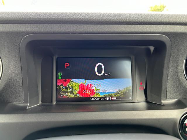 Ｎ－ＢＯＸカスタム ベースグレード　届出済未使用車　電動パワースライドドア　衝突軽減ブレーキ　ＬＥＤライト　スマートキー　プッシュスタート　オートエアコン　アイドリングストップ　禁煙車　パワーステアリング　パワーウインドウ　修復歴無（32枚目）