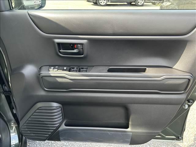 ハスラー ハイブリッドＧ　届出済未使用車　ハイブリッド　スマートキー　衝突軽減ブレーキ　横滑り防止装置　ＬＥＤランプ　禁煙車　オートエアコン　セキュリティアラーム　パワーステアリング　パワーウインドウ　修復歴無（16枚目）