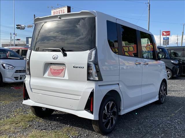 タント カスタムＸ　届出済未使用車　衝突軽減ブレーキ　ＬＥＤヘッドライト　衝突軽減ブレーキ　ロングスライドシート　　衝突軽減ブレーキ　ピラーレス　アイドリングストップ　横滑り防止装置　オートエアコン　禁煙車　修復歴無（10枚目）