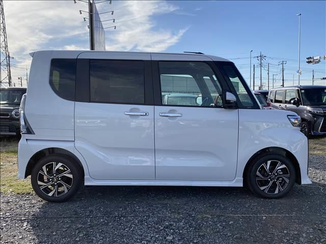 タント カスタムＸ　届出済未使用車　衝突軽減ブレーキ　ＬＥＤヘッドライト　衝突軽減ブレーキ　ロングスライドシート　　衝突軽減ブレーキ　ピラーレス　アイドリングストップ　横滑り防止装置　オートエアコン　禁煙車　修復歴無（11枚目）