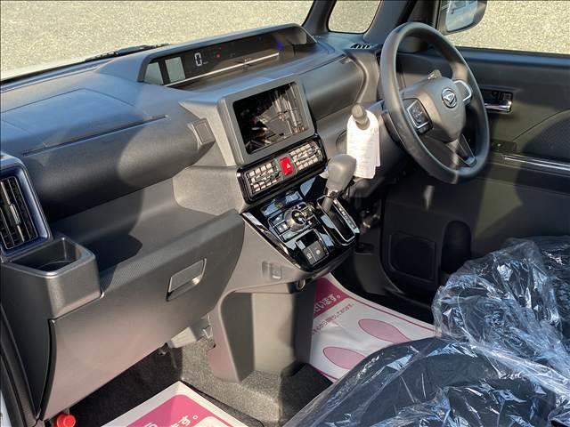 タント カスタムＸ　届出済未使用車　衝突軽減ブレーキ　ＬＥＤヘッドライト　衝突軽減ブレーキ　ロングスライドシート　　衝突軽減ブレーキ　ピラーレス　アイドリングストップ　横滑り防止装置　オートエアコン　禁煙車　修復歴無（14枚目）