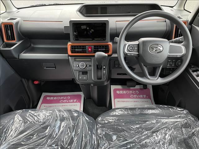 タント ファンクロス　届出済未使用車　衝突軽減ブレーキ　ロングスライドシート　　衝突軽減ブレーキ　ピラーレス　アイドリングストップ　コーナーセンサー　横滑り防止装置　ＬＥＤライト　オートエアコン　禁煙車　キーレスキー（13枚目）