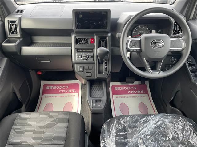 タフト Ｘ　届出済未使用車　スカイフィールトップ　スマートキー　衝突軽減ブレーキシステム　横滑り防止装置　ＬＥＤ　　禁煙車　オートエアコン　セキュリティアラーム　　パワーステアリング　パワーウインドウ　修復歴無（13枚目）