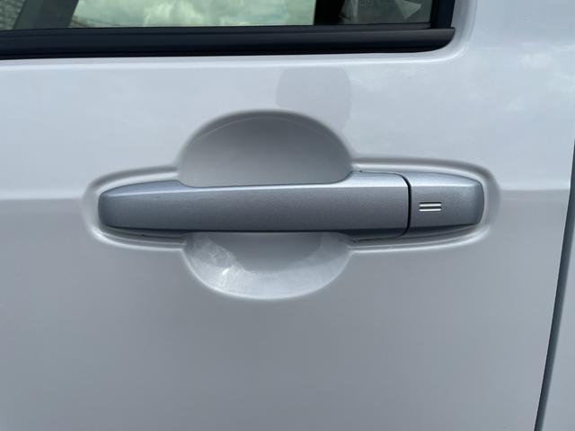 タフト Ｘ　届出済未使用車　スカイフィールトップ　スマートキー　衝突軽減ブレーキシステム　横滑り防止装置　ＬＥＤ　　禁煙車　オートエアコン　セキュリティアラーム　　パワーステアリング　パワーウインドウ　修復歴無（25枚目）