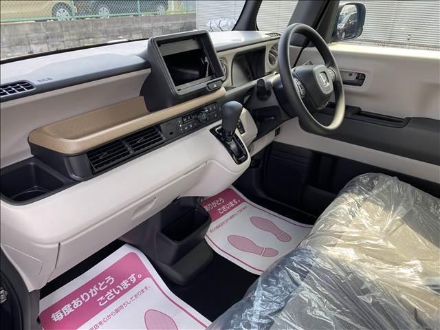 Ｎ－ＢＯＸ ベースグレード　届出済未使用車　衝突軽減ブレーキ　両側スライドドア　ＬＥＤヘッドライト　スマートキー　プッシュスタート　オートエアコン　アイドリングストップ　禁煙車　パワーステアリング　パワーウインドウ　修復歴無（14枚目）