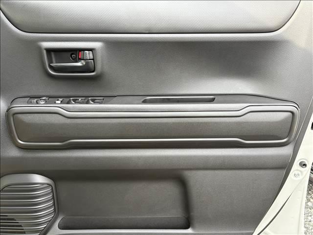 ハスラー ハイブリッドＧ　届出済未使用車　ハイブリッド　スマートキー　衝突軽減ブレーキ　横滑り防止装置　ＬＥＤランプ　禁煙車　オートエアコン　セキュリティアラーム　パワーステアリング　パワーウインドウ　修復歴無（16枚目）