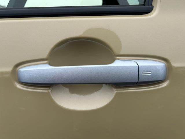 タフト Ｘ　スカイフィールトップ　スマートキー　衝突軽減ブレーキシステム　横滑り防止装置　ＬＥＤ　禁煙車　オートエアコン　パワーステアリング　パワーウインドウ　修復歴無（28枚目）